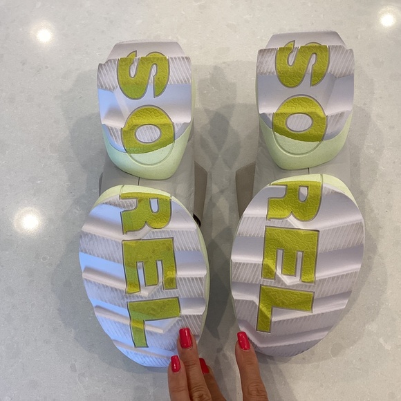 Sorel Women's Kinetic Impact Strap Sneaker - Picture 3 of 5